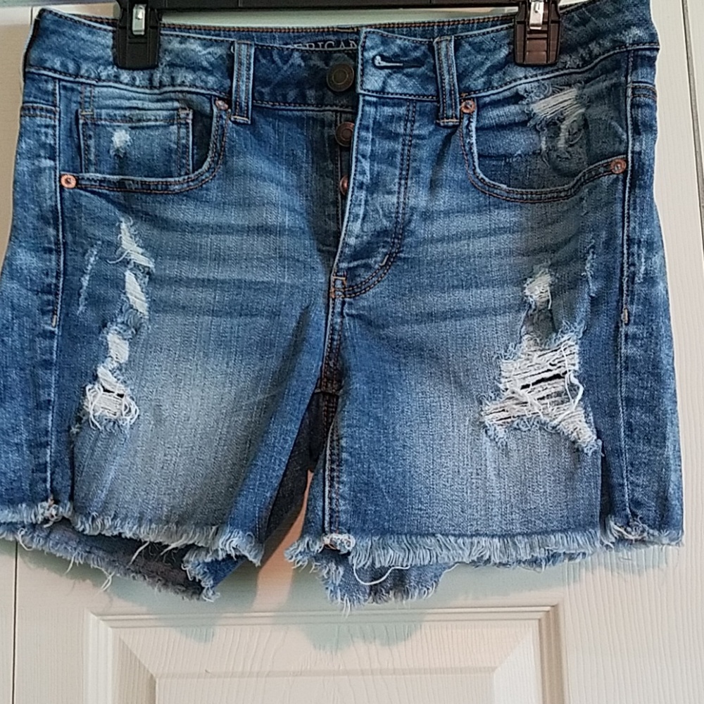 American Eagle Tomgirl Shorts